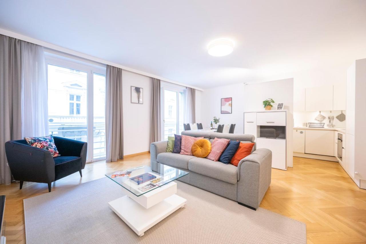 Moulin Rouge Apartament